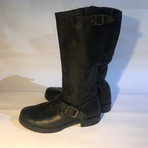 Veronica Slouch Black leather Frye boots
